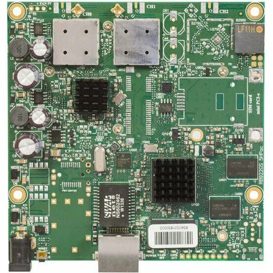 Плата MikroTik RouterBOARD 911G (RB911G-5HPacD) Плата MikroTik RouterBOARD 911G (RB911G-5HPacD)